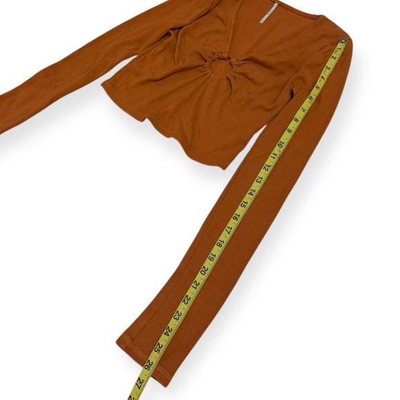 Free People Key To My Heart Scrunch Ring Long Sleeve Crop Top Orange Y2K Size S - Picture 4 of 8